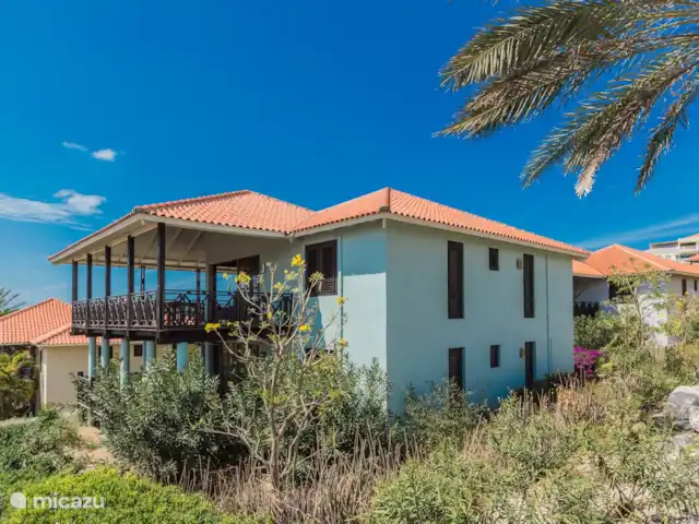 Vue sur l'océan 20 | Blue Bay | | Curaçao, Curaçao-Centre, Blue Bay - villa Ocean view 20 est situé dans un endroit unique dans le Blue Bay Village, avec un parking à quelques pas de la porte d'entrée et la vue depuis le premier étage ne peut pas gâcher votre séjour.