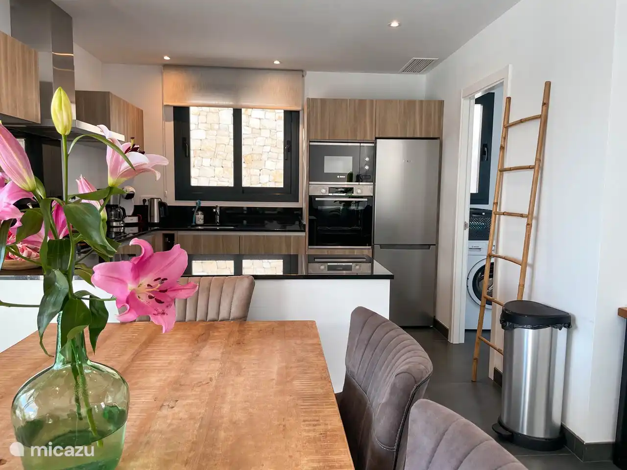 Cuisine et salle à manger ensemble