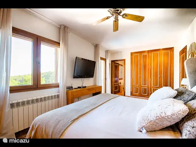 Villa Búho y Bolero en España, Costa Blanca, Moraira - villa recamara principal