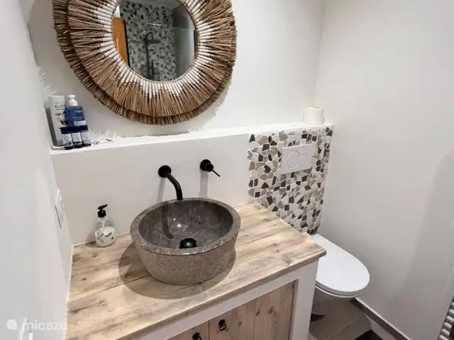 Villa Búho y Bolero en España, Costa Blanca, Moraira - villa Cuarto de baño de la casa de invitados.