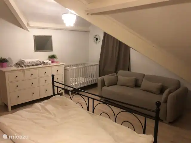Villa Eco de Quatre Saisons en Francia, Altos Alpes, Guillestre - villa Dormitorio con sofá cama