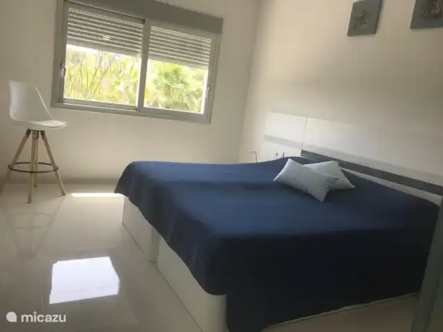 Casita Guardamar en España, Costa Blanca, Guardamar del Segura - penthouse Dormitorio 1 con baño en suite