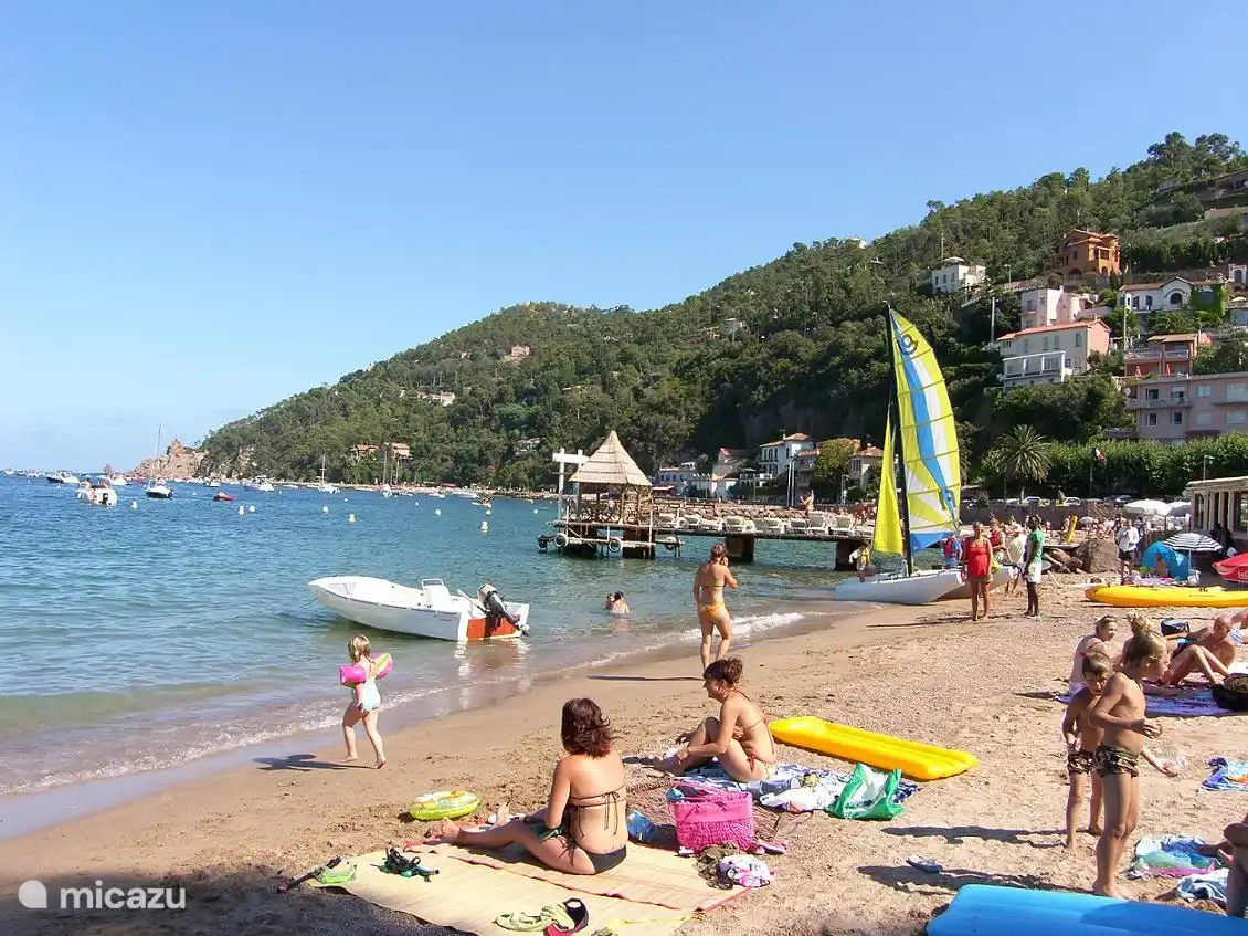 Fijne zand strand Theoule