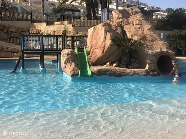 Casa Bonita huren in Spanje, Costa Blanca, Calpe - vakantiehuis glijbaan in het peuterbad