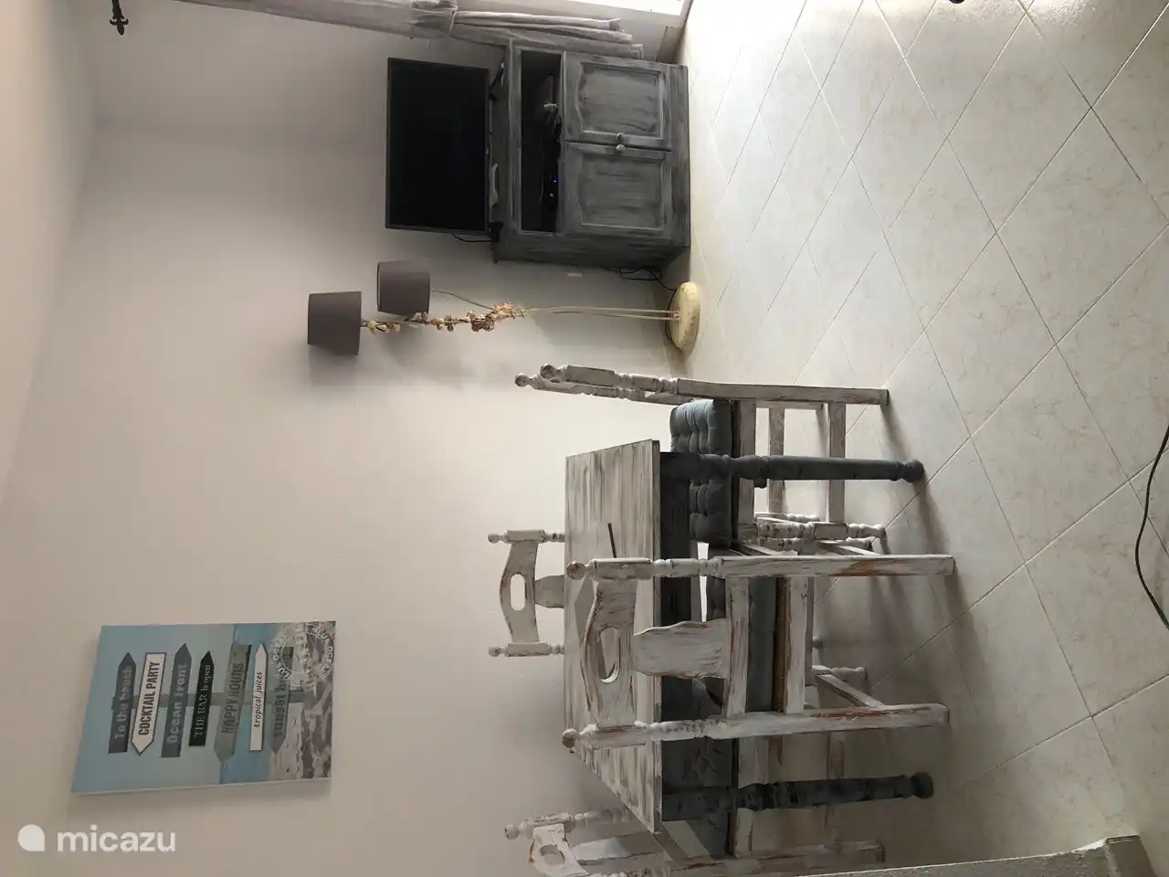 living room with dining table 