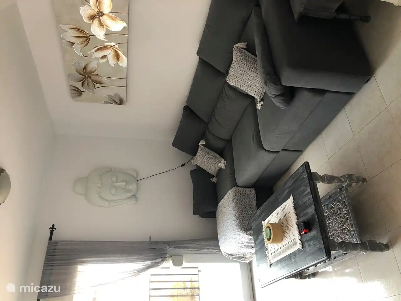 living room with double sofa bed