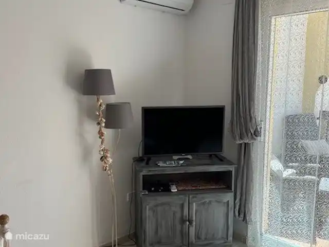Casa Bonita huren in Spanje, Costa Blanca, Calpe - vakantiehuis televisie hoekje met alle zenders van Canaal Digitaal