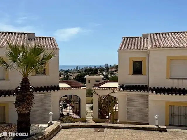 Casa Bonita huren in Spanje, Costa Blanca, Calpe - vakantiehuis een extra ruim terras voor de deur