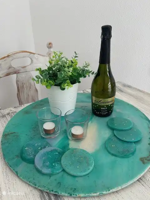 Always a nice bottle of wine on arrival 