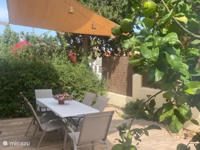Maison Méditerranéenne | Espagne, Costa Blanca, Albir - chalet Côté terrasse de la maison.