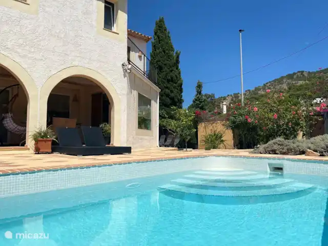 Maison Méditerranéenne | Espagne, Costa Blanca, Albir - chalet Cour arrière avec piscine privée.