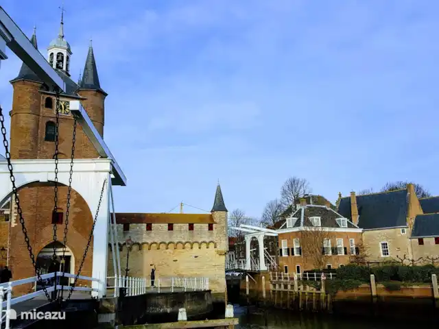 Weids uitzicht huren in Nederland, Zeeland, Ouwerkerk - bungalow Het is zo'n mooi stadje!