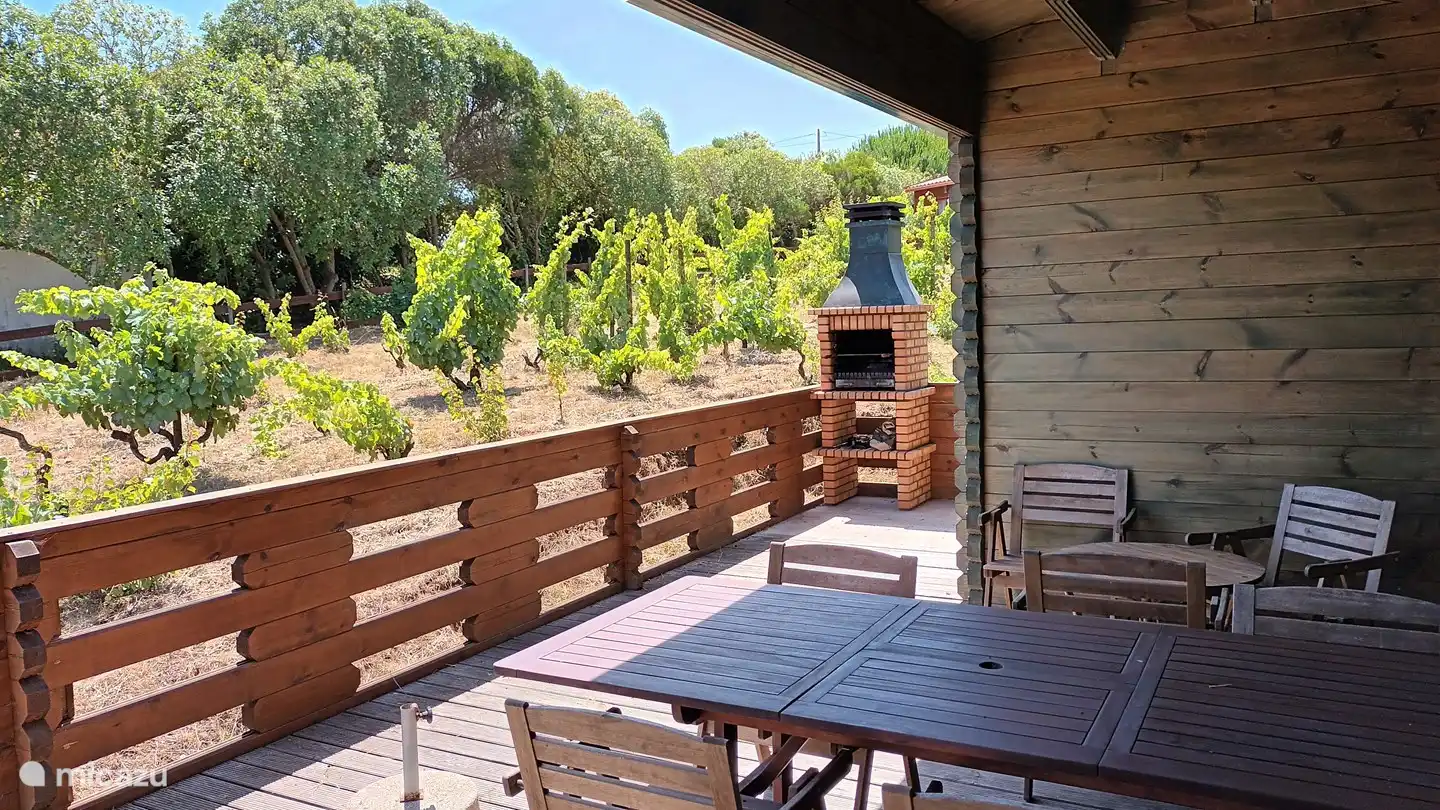 Girassol terrace with private BBQ