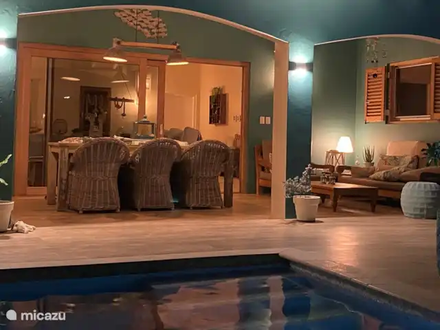 Villa Blou-Berde | Bonaire, Bonaire, Belnem - villa Éclairage agréable le soir