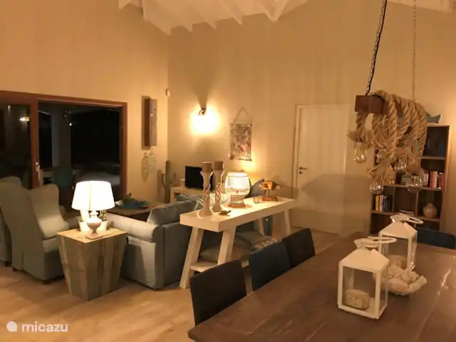 Villa Blou-Berde | Bonaire, Bonaire, Belnem - villa Éclairage agréable le soir
