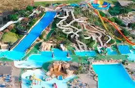 Aqualandia à 50km. est l'un des plus grands parcs aquatiques d'Europe. Vos enfants y passeront une journée inoubliable.