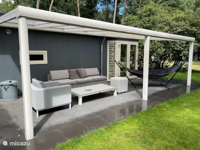 Chalet Leentje | Pays-Bas, Utrecht, Doorn - chalet Salon installé sous la véranda