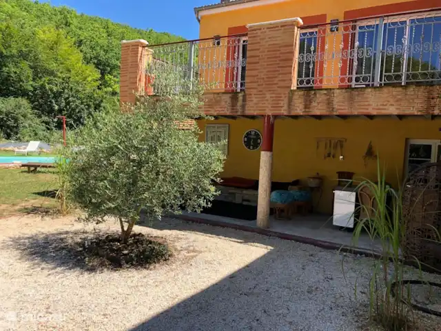 Innièze | France, Lot, Lachapelle-Auzac - maison de vacances jardin