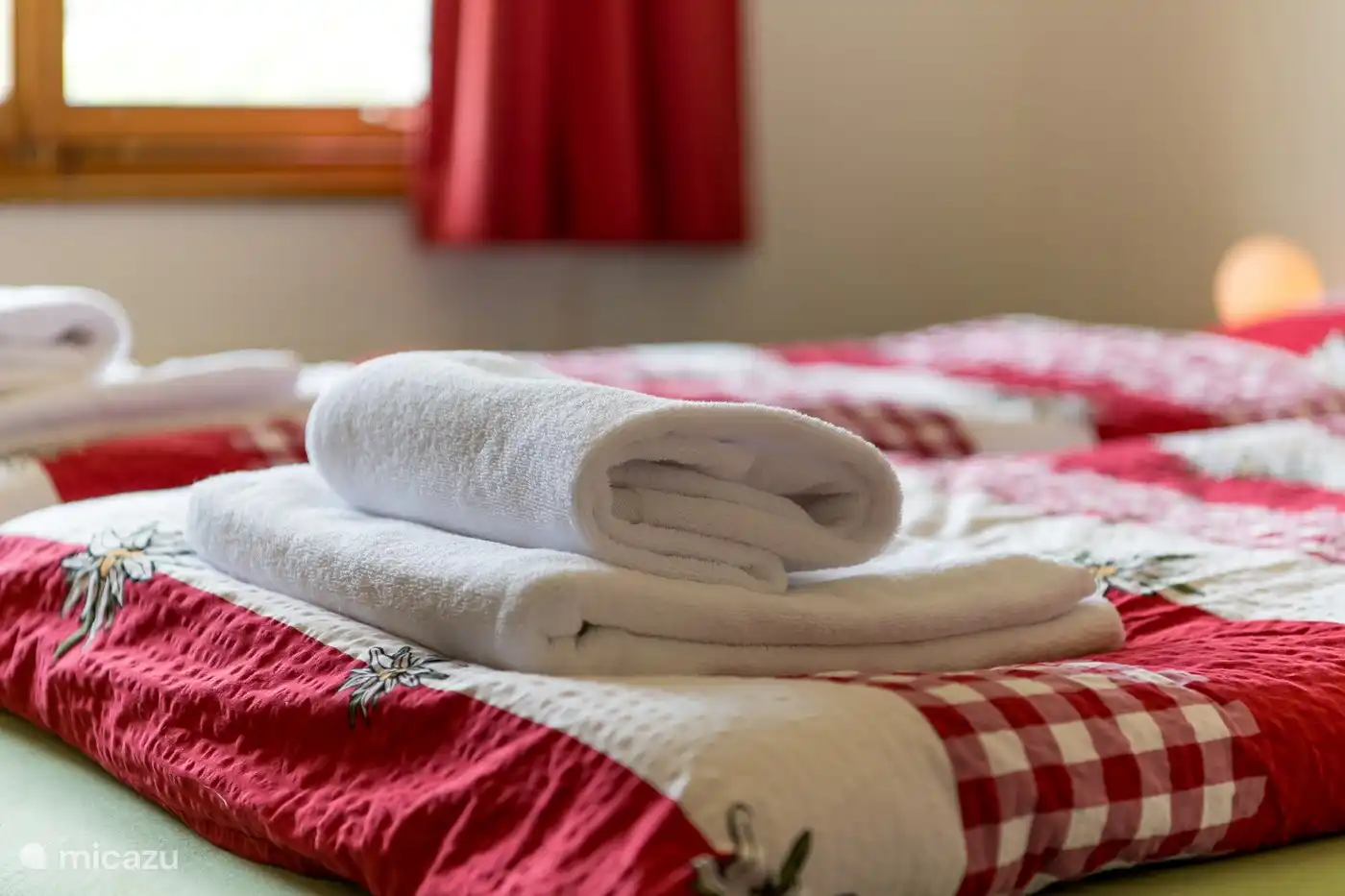 ¡Joya, donde eres bienvenido como invitado!