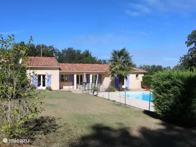 La Grauvière | France, Lot, Anglars-Nozac - maison de vacances le jardin