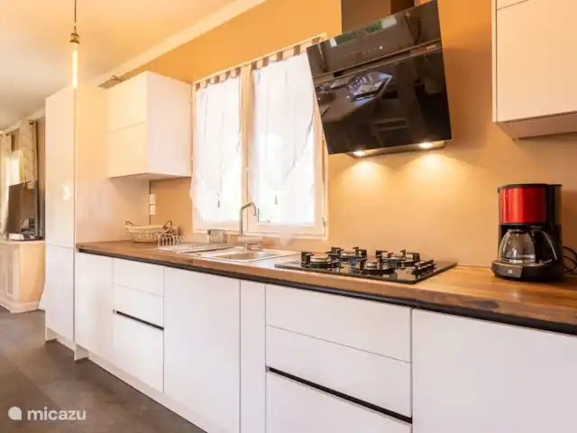 La Grauvière | France, Lot, Anglars-Nozac - maison de vacances cuisine