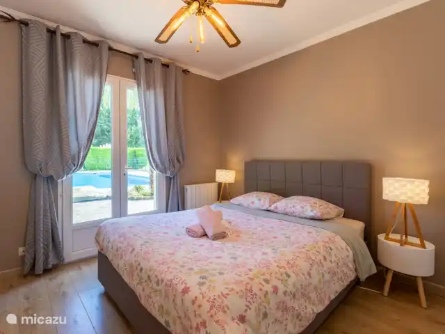 La Grauvière | France, Lot, Anglars-Nozac - maison de vacances chambre à coucher