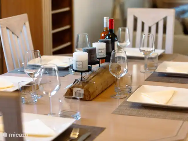 La Grauvière | France, Lot, Anglars-Nozac - maison de vacances dresser la table