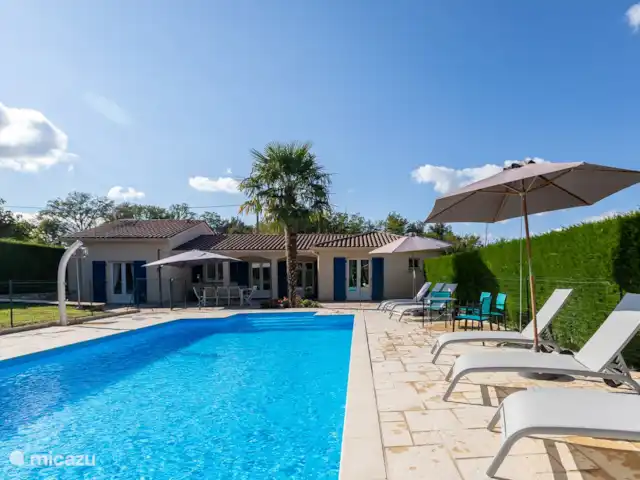 La Grauvière | France, Lot, Anglars-Nozac - maison de vacances la piscine
