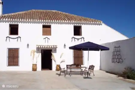Vakantiehuis Spanje, Andalusië, Montefrio boerderij Cortijo Rosal Bajo