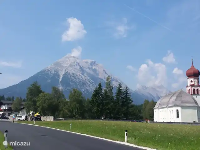 Location de Vacances Autriche, Tyrol, Leutasch, appartement - Studio Ostbacher Stern A 103 Église de Leutach