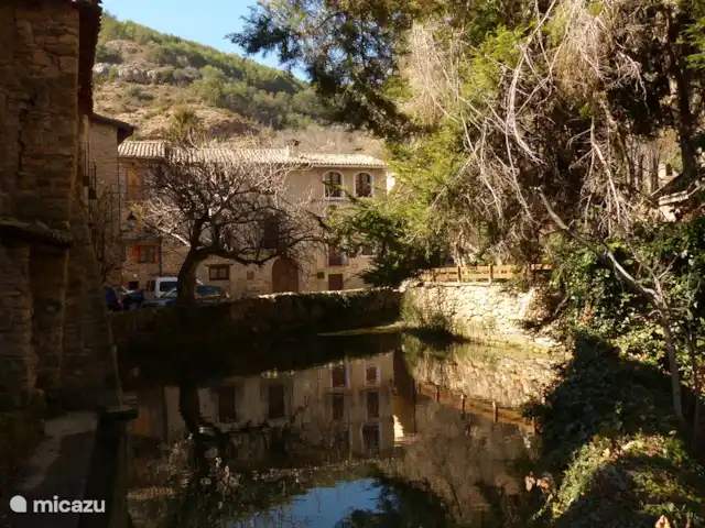 Casa Mauri - Le Chalet | Espagne, Catalogne, Tremp - appartement Rivert, une oasis de verdure avec cascade.