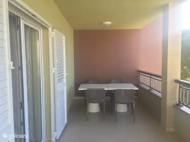 appartement huren in Kroatië, Dalmatië, Makarska – Apartment Maral Makarska Dalmatie Balkon vanuit de living