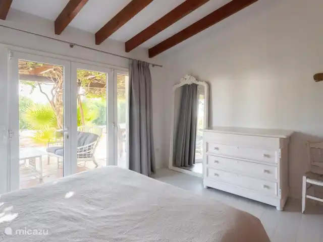 Casa Ballena Alegre | Espagne, Costa Blanca, Moraira - villa La chambre est livrée avec la porte d'entrée avec serrure de sécurité.
