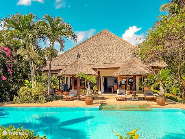 Casa vacacional Indonesia, Bali, Lovina - villa Villa Bidadari 3 dormitorios + bk piscina playa