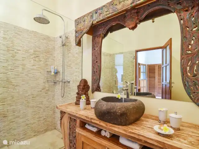 Villa Bidadari 3 chambres + bk piscine plage | Indonésie, Bali, Lovina - villa Salle de bain 1