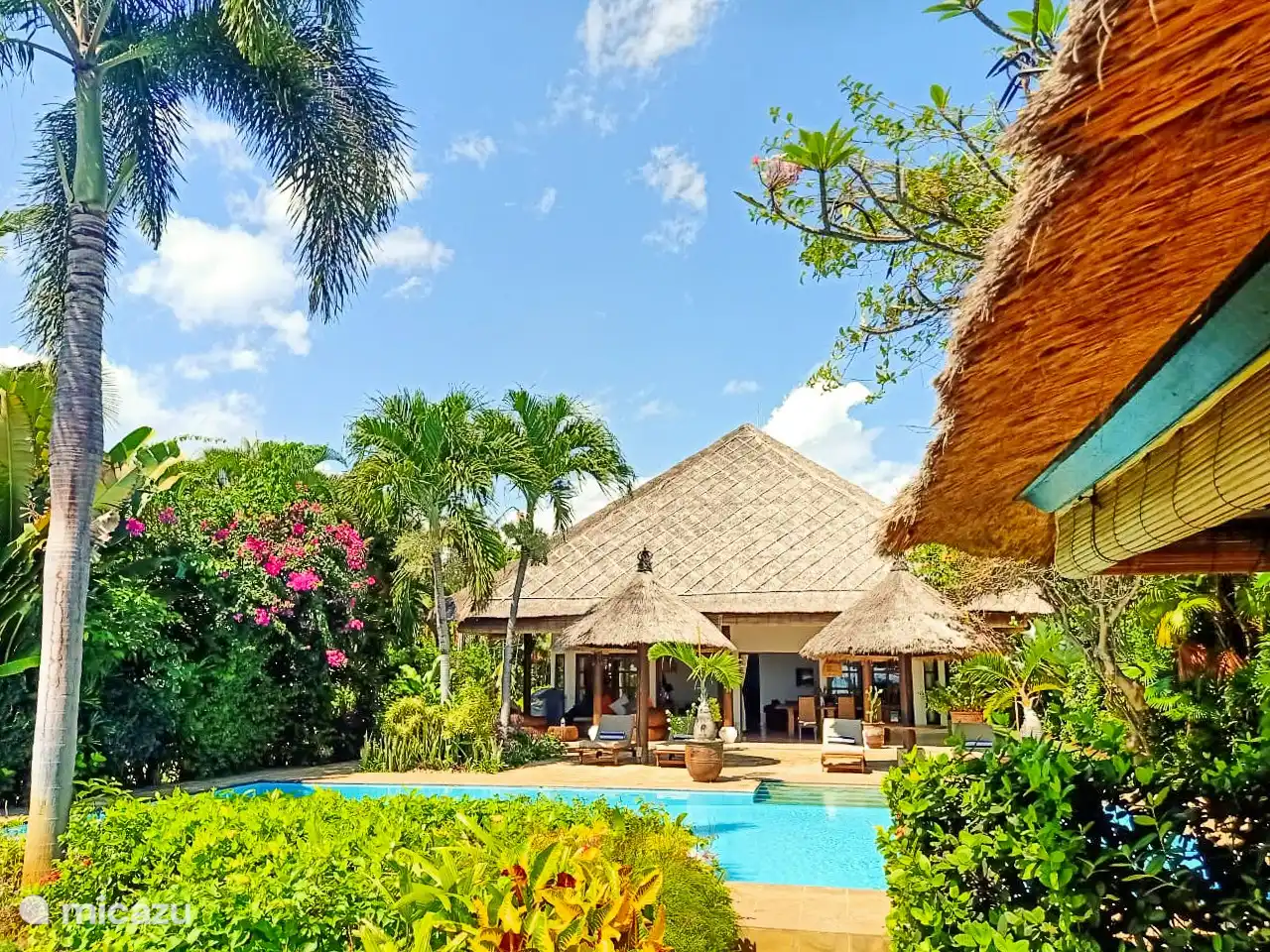 ¡Villa Bidadari bellamente situada y disfrute de sus vacaciones!