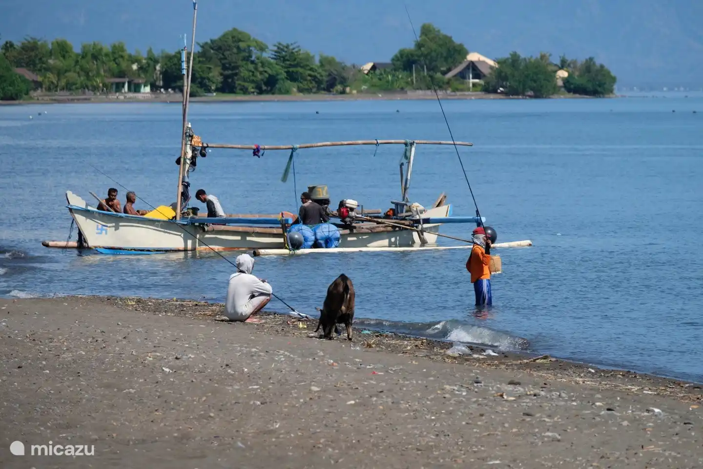 Pescadores trabajando
