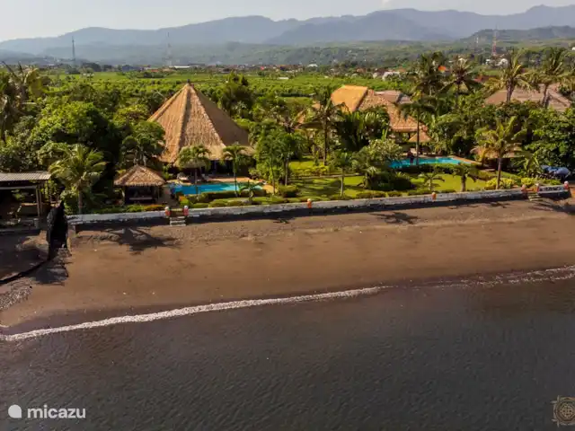 Villa Bidadari 3 chambres + bk piscine plage | Indonésie, Bali, Lovina - villa Les Bali Sea Villas - Villa Bidadari à droite et Villa Cahaya à gauche
