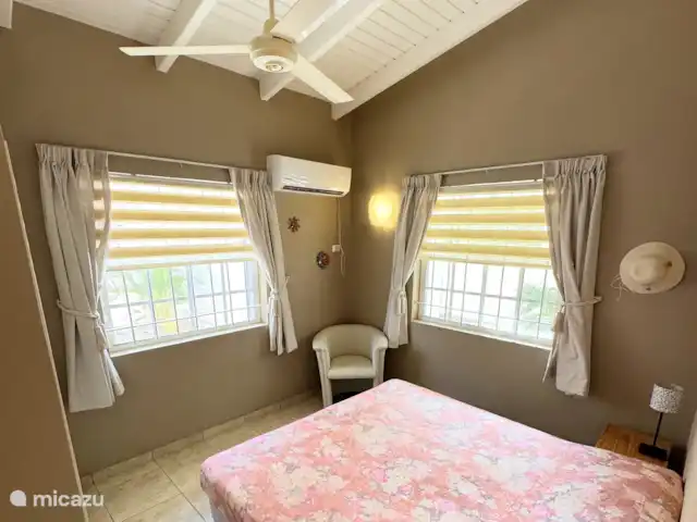 Kas Bonita | Bonaire, Bonaire, Kralendijk - bungalow Chambre 2 avec ventilateur et climatisation