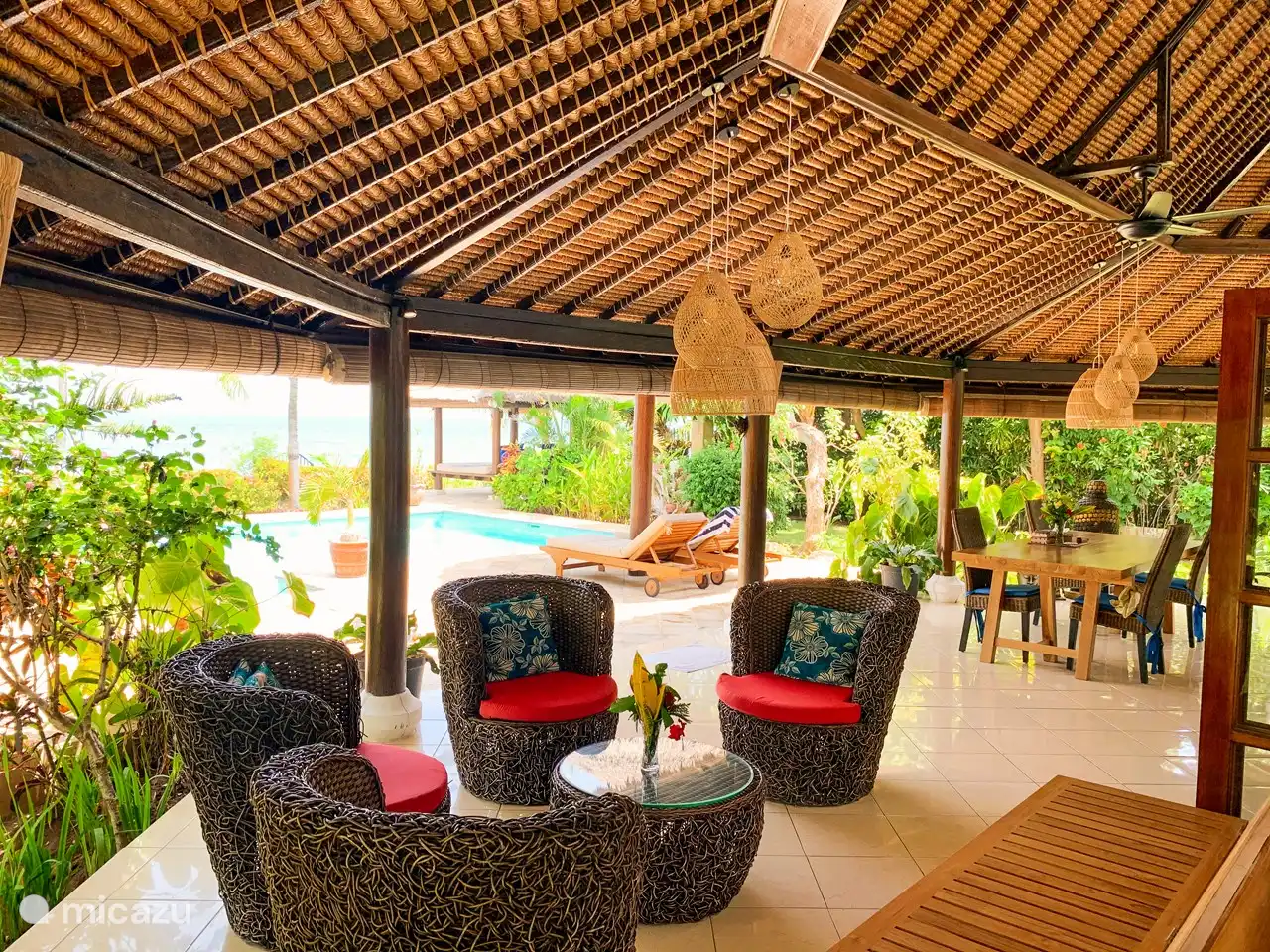 Genug Sitzplätze zum Entspannen.