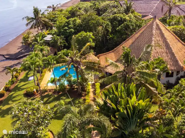 Villa Cahaya 2 chambres + bk piscine plage | Indonésie, Bali, Lovina - villa Villa Cahay - directement sur la plage avec piscine privée.