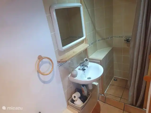 apartamento en España, Cataluña, Tremp – Casa Mauri - El Ático El cuarto de baño