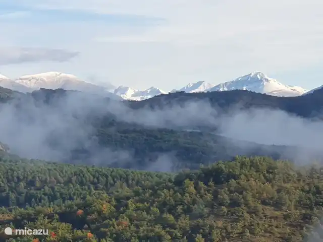 apartamento en España, Cataluña, Tremp – Casa Mauri - El Ático Los altos Pirineos, vistos desde la roca de Santa Engràcia.