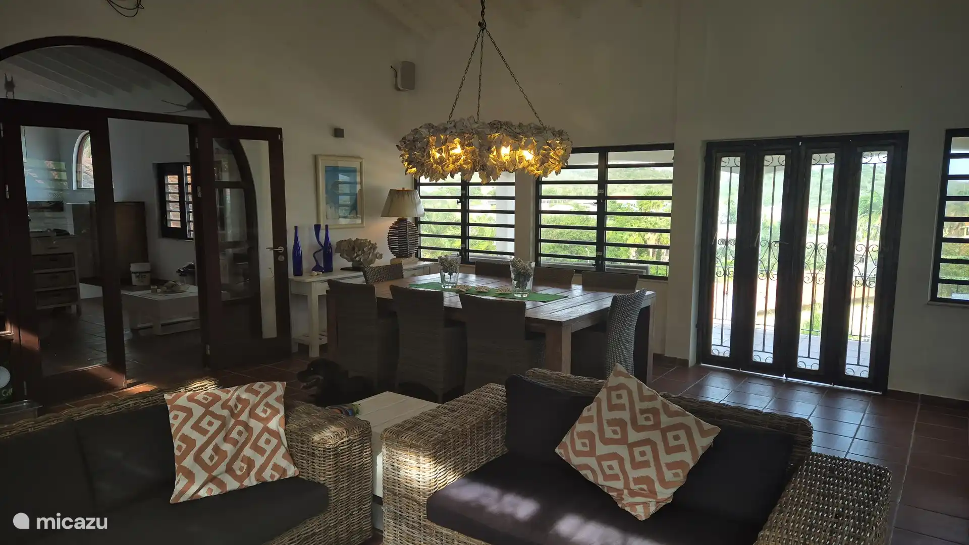 Plaats voor 8 pers om te dineren