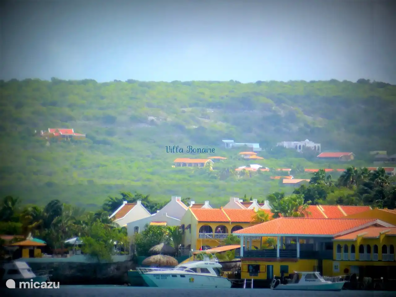 Our villa seen from the water. With our manager you can enjoy sailing off the coast or mooring at Klein Bonaire 
