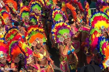 Vier Caribisch Carnaval op Curacao 