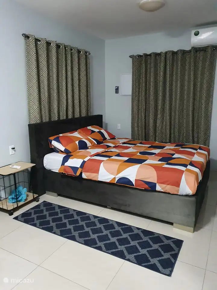 Geräumiges Schlafzimmer