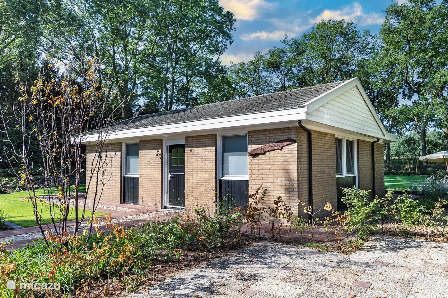 Voorzijde De Bosrand 55