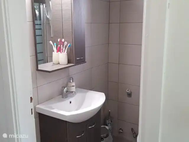 Location de Vacances Grèce, Attique orientale, Nea Makri, appartement - Aphrodite Salle de bains