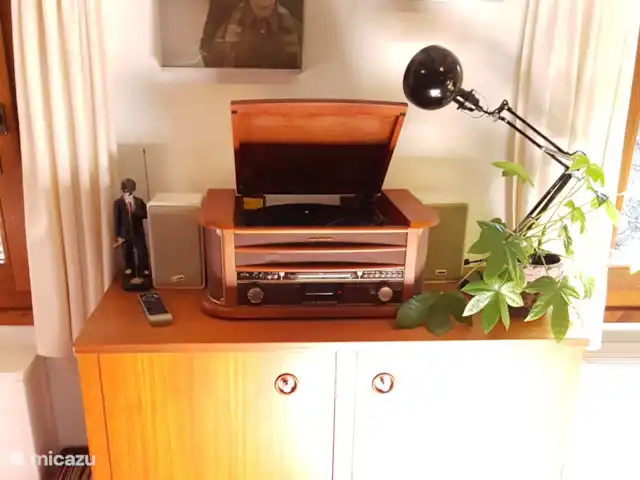 chalet in Nederland huren? – Lariks Digitale radio, platenspeler, cd speler